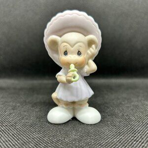 Precious Moments "Love Pacifies" 1991 Members Only figurine